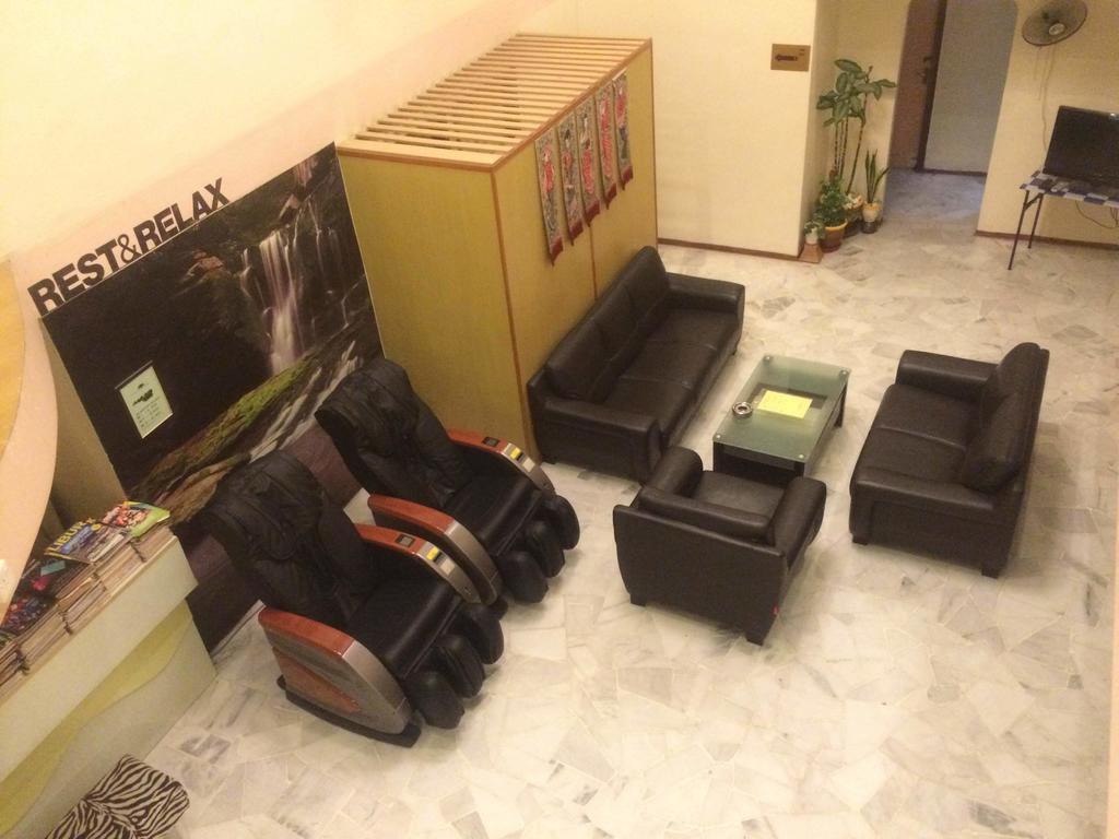 City Star Hotel Kulai Esterno foto