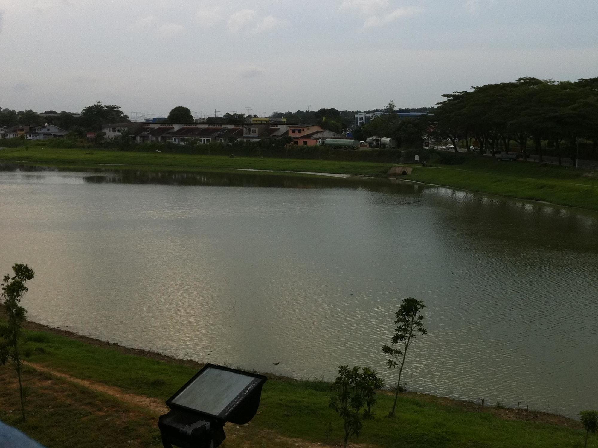 City Star Hotel Kulai Esterno foto